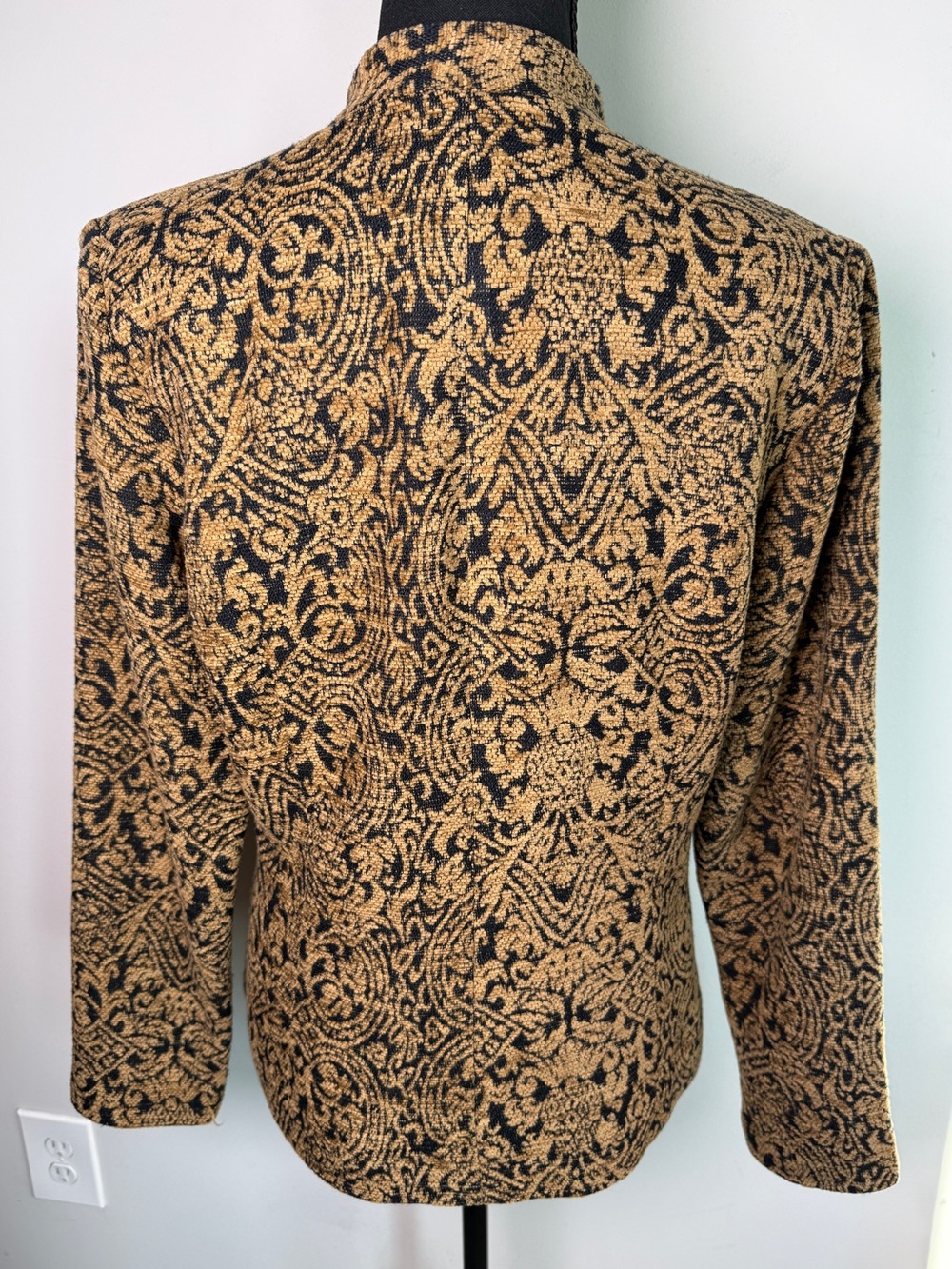 Coldwater Creek Baroque Tapestry Jacquard Blazer Gold Black Dark Academia Sz 10 - Picture 5 of 9